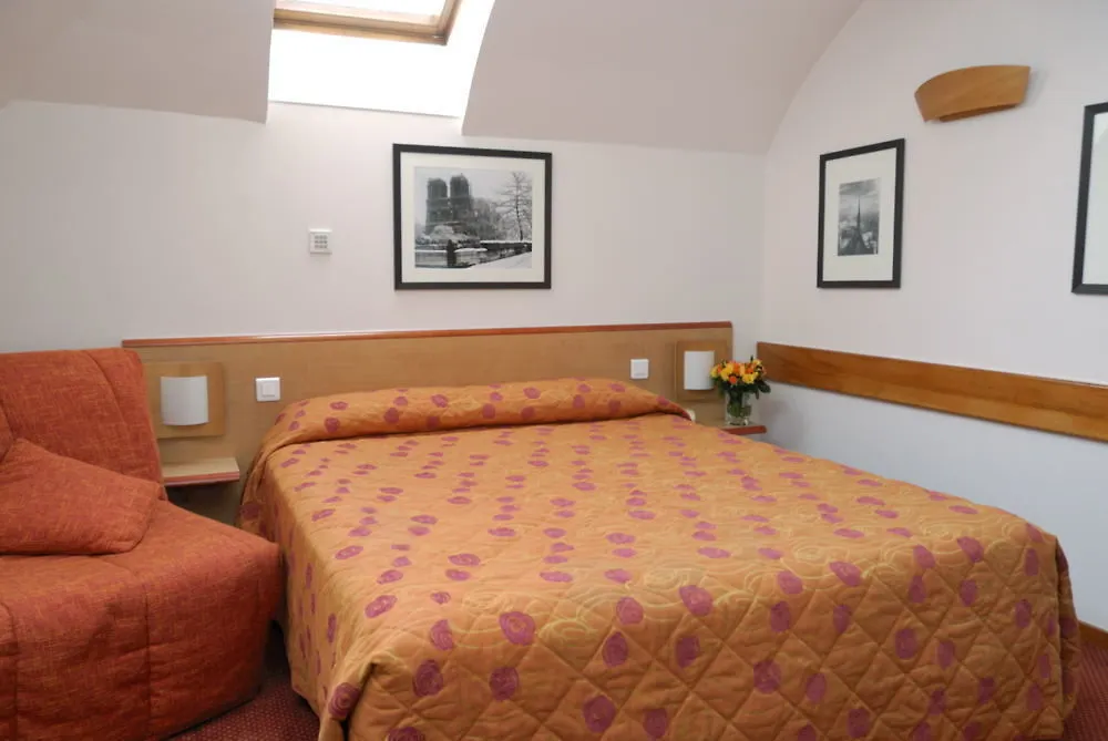 Hotel Hospitel 3*