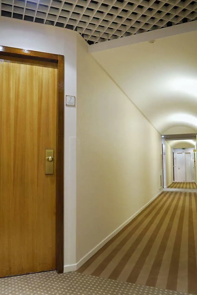 Hotel Hospitel Paris